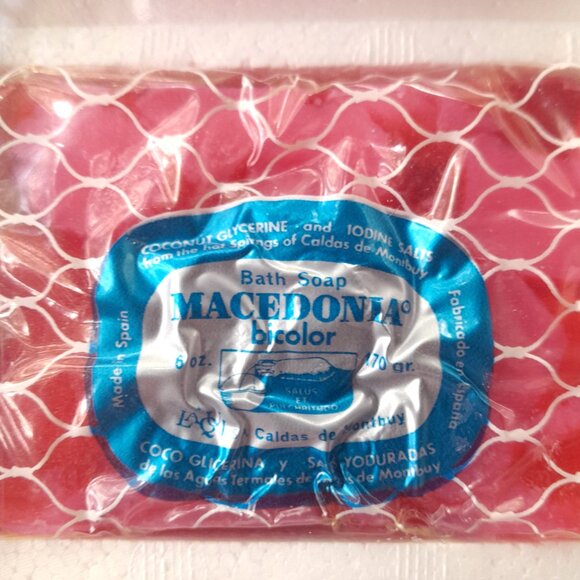 SOLD🔶️🔶️🔶️🔶️🔶️🔶️Vintage Glycerine Soap 6oz Macedonia Bicolor Made In Spain - Picture 2 of 4